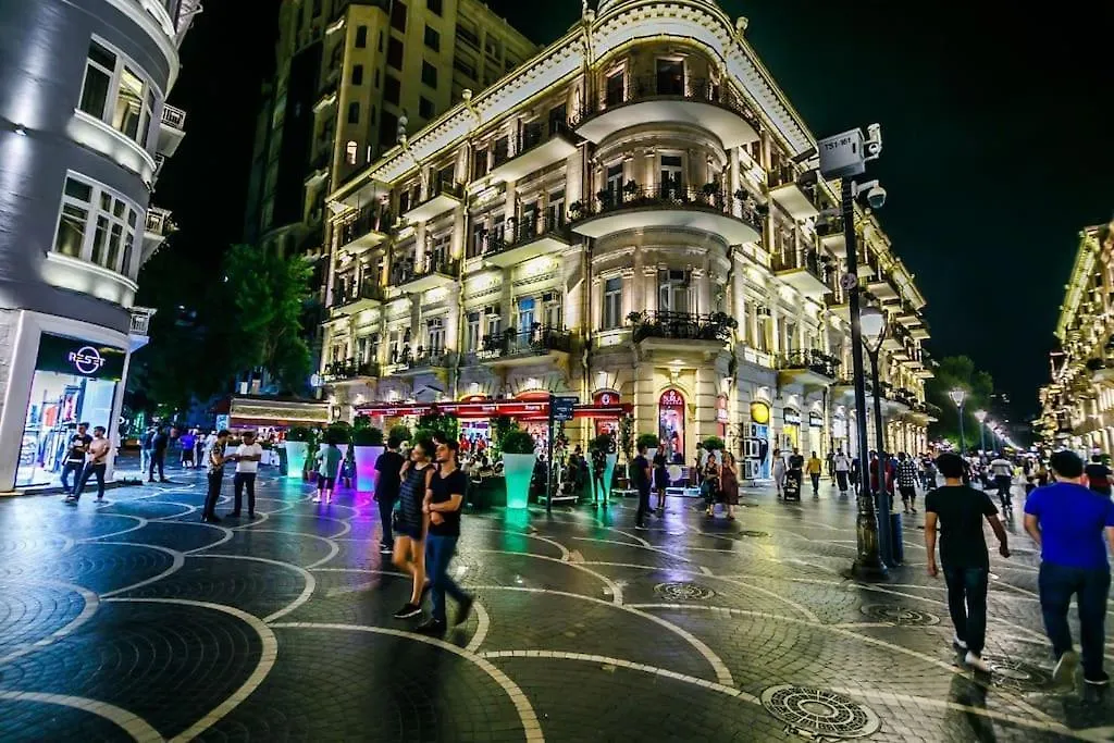 Apartment Moonlight Baku Azerbaijan